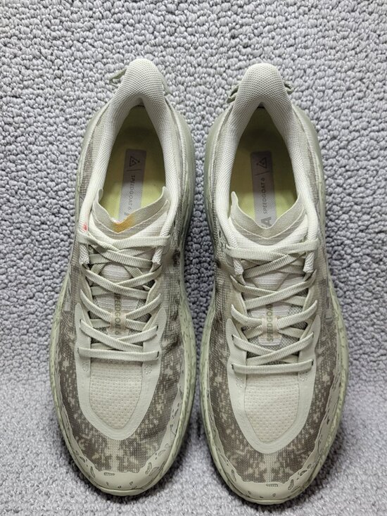 Hoka One One Speedgoat 6 Men\'s Size 11.5D Oyster Mushroom/Wild Mushroom 1147791 main image 9